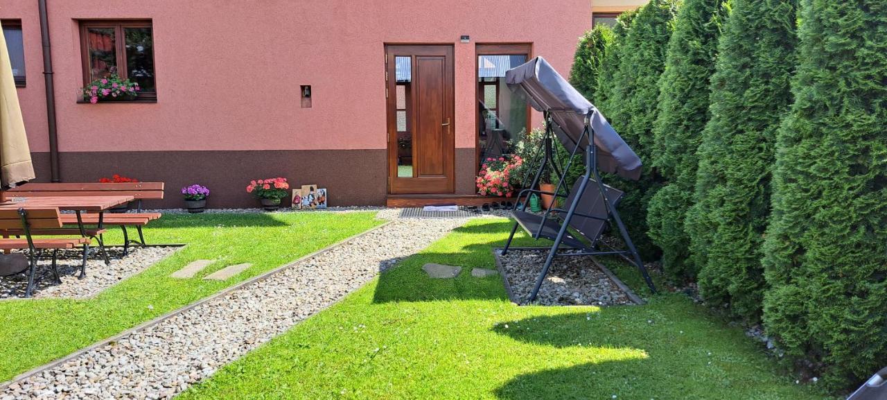 Willa Sawina Sromowce Nizne Exterior photo